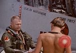 Image poneys noir Vietnam, 1971, de la seconde 56 séquences d'archives historiques vidéo 65675072818