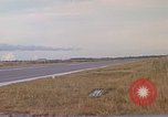 Immagine di Pony nero Il Vietnam, 1971, secondo 11 filmato di repertorio 65675072819