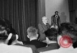 Immagine di Cadetti internazionale Programma di scambio United States USA, 1953, secondo 42 filmato di repertorio 65675072824