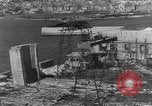 Immagine di Bombardare i danni da Operazione Dragoon Tolone Francia, 1944, secondo 44 filmato di repertorio 65675072836
