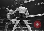Standbild Golden Glove-Box Turnier 1941 New York United States USA, 1941, aus Sekunde 27 historischem Filmmaterial Videoclip 65675072849