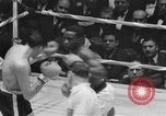 Standbild Golden Glove-Box Turnier 1941 New York United States USA, 1941, aus Sekunde 28 historischem Filmmaterial Videoclip 65675072849