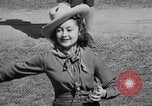 Immagine di Cleveland Browns San Antonio Texas USA, 1941, secondo 12 filmato di repertorio 65675072852