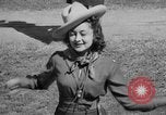 Immagine di Cleveland Browns San Antonio Texas USA, 1941, secondo 13 filmato di repertorio 65675072852