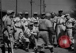 Immagine di Cleveland Browns San Antonio Texas USA, 1941, secondo 51 filmato di repertorio 65675072852