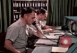Standbild NORAD bekämpfen Betrieb 1970 s Colorado Springs Colorado USA, 1972, aus Sekunde 34 historischem Filmmaterial Videoclip 65675072878