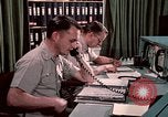 Standbild NORAD bekämpfen Betrieb 1970 s Colorado Springs Colorado USA, 1972, aus Sekunde 37 historischem Filmmaterial Videoclip 65675072878