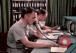 Standbild NORAD bekämpfen Betrieb 1970 s Colorado Springs Colorado USA, 1972, aus Sekunde 48 historischem Filmmaterial Videoclip 65675072878