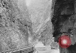 Standbild Rocky Mountains Rocky Mountains United States USA, 1922, aus Sekunde 48 historischem Filmmaterial Videoclip 65675072885