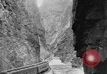 Standbild Rocky Mountains Rocky Mountains United States USA, 1922, aus Sekunde 54 historischem Filmmaterial Videoclip 65675072885