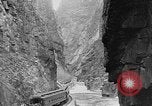 Standbild Rocky Mountains Rocky Mountains United States USA, 1922, aus Sekunde 55 historischem Filmmaterial Videoclip 65675072885