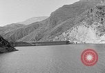 Standbild Gold panning Leadville Colorado USA, 1922, aus Sekunde 38 historischem Filmmaterial Videoclip 65675072890