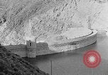 Standbild Gold panning Leadville Colorado USA, 1922, aus Sekunde 40 historischem Filmmaterial Videoclip 65675072890