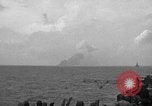 Immagine di La masterizzazione di USS Princeton visto da di USS Essex Oceano Pacifico, 1944, secondo 19 filmato di repertorio 65675072895