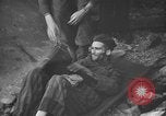 Image atrocité victimes Allemagne, 1945, de la seconde 50 séquences d'archives historiques vidéo 65675072906
