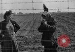 Standbild Konzentrationslager Buchenwald Deutschland, 1945, aus Sekunde 52 historischem Filmmaterial Videoclip 65675072908