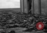 Standbild Konzentrationslager Buchenwald Deutschland, 1945, aus Sekunde 54 historischem Filmmaterial Videoclip 65675072908
