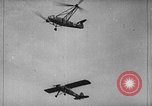 Immagine di Fa 223 elicottero Germania, 1942, secondo 47 filmato di repertorio 65675072917