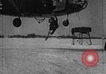 Immagine di Fa 223 elicottero Germania, 1942, secondo 10 filmato di repertorio 65675072918
