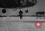 Immagine di Fa 223 elicottero Germania, 1942, secondo 15 filmato di repertorio 65675072918