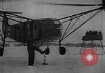 Immagine di Fa 223 elicottero Germania, 1942, secondo 20 filmato di repertorio 65675072918