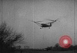 Immagine di Fa 223 elicottero Germania, 1942, secondo 53 filmato di repertorio 65675072918