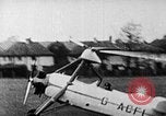 Standbild Prototyp C30 (G-ACFI) wingless Cierva autogiro London England, 1934, aus Sekunde 4 historischem Filmmaterial Videoclip 65675072920