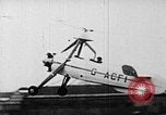 Standbild Prototyp C30 (G-ACFI) wingless Cierva autogiro London England, 1934, aus Sekunde 7 historischem Filmmaterial Videoclip 65675072920