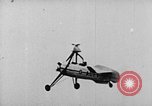 Standbild Prototyp C30 (G-ACFI) wingless Cierva autogiro London England, 1934, aus Sekunde 10 historischem Filmmaterial Videoclip 65675072920