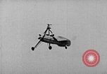 Standbild Prototyp C30 (G-ACFI) wingless Cierva autogiro London England, 1934, aus Sekunde 12 historischem Filmmaterial Videoclip 65675072920