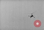 Standbild Prototyp C30 (G-ACFI) wingless Cierva autogiro London England, 1934, aus Sekunde 15 historischem Filmmaterial Videoclip 65675072920