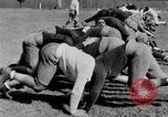 Immagine di Pratica di gioco del calcio San Francisco California USA, 1929, secondo 40 filmato di repertorio 65675072933