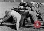 Immagine di Pratica di gioco del calcio San Francisco California USA, 1929, secondo 41 filmato di repertorio 65675072933