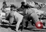 Immagine di Pratica di gioco del calcio San Francisco California USA, 1929, secondo 49 filmato di repertorio 65675072933