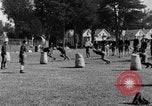 Immagine di Pratica di gioco del calcio San Francisco California USA, 1929, secondo 56 filmato di repertorio 65675072933