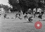 Immagine di Pratica di gioco del calcio San Francisco California USA, 1929, secondo 60 filmato di repertorio 65675072933