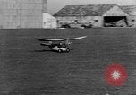 Image avions midget Français Paris France, 1935, de la seconde 32 séquences d'archives historiques vidéo 65675072935