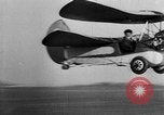 Image avions midget Français Paris France, 1935, de la seconde 52 séquences d'archives historiques vidéo 65675072935