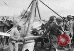 Immagine di Si è schiantato sbarco Haldon Inghilterra, 1928, secondo 55 filmato di repertorio 65675072944