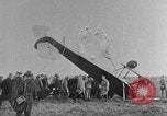 Immagine di Si è schiantato sbarco Parigi Francia, 1928, secondo 53 filmato di repertorio 65675072945