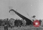 Immagine di Si è schiantato sbarco Parigi Francia, 1928, secondo 56 filmato di repertorio 65675072945