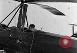 Standbild Cierva Tragschrauber Madrid Spanien, 1924, aus Sekunde 61 historischem Filmmaterial Videoclip 65675072952