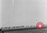 Standbild Cierva Tragschrauber Madrid Spanien, 1924, aus Sekunde 32 historischem Filmmaterial Videoclip 65675072953