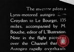 Standbild Cierva Tragschrauber Croydon London England, 1928, aus Sekunde 1 historischem Filmmaterial Videoclip 65675072956