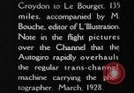 Standbild Cierva Tragschrauber Croydon London England, 1928, aus Sekunde 17 historischem Filmmaterial Videoclip 65675072956