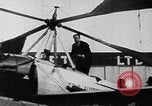 Standbild Cierva Tragschrauber Croydon London England, 1928, aus Sekunde 33 historischem Filmmaterial Videoclip 65675072956