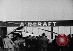 Standbild Cierva Tragschrauber Croydon London England, 1928, aus Sekunde 48 historischem Filmmaterial Videoclip 65675072956