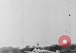 Standbild Cierva Tragschrauber Croydon London England, 1928, aus Sekunde 57 historischem Filmmaterial Videoclip 65675072956