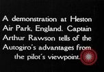Immagine di Sbarco di autogiro Regno Unito, 1928, secondo 3 filmato di repertorio 65675072961