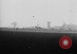 Immagine di Sbarco di autogiro Regno Unito, 1928, secondo 18 filmato di repertorio 65675072961